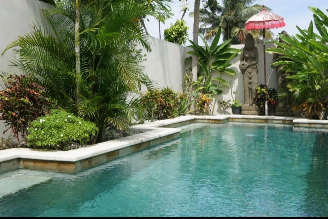 Dhm Surf Villa Kuta (Lombok) Exterior photo